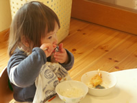 H photo